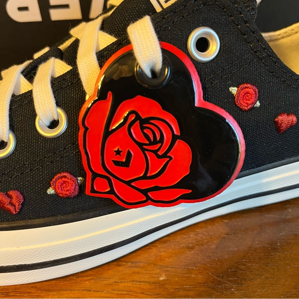 CONVERSE Women’s Chuck Taylor All Star Valentine's Day 2025 Sneakers - Picture 4 of 12